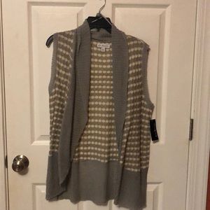 Sweater vest